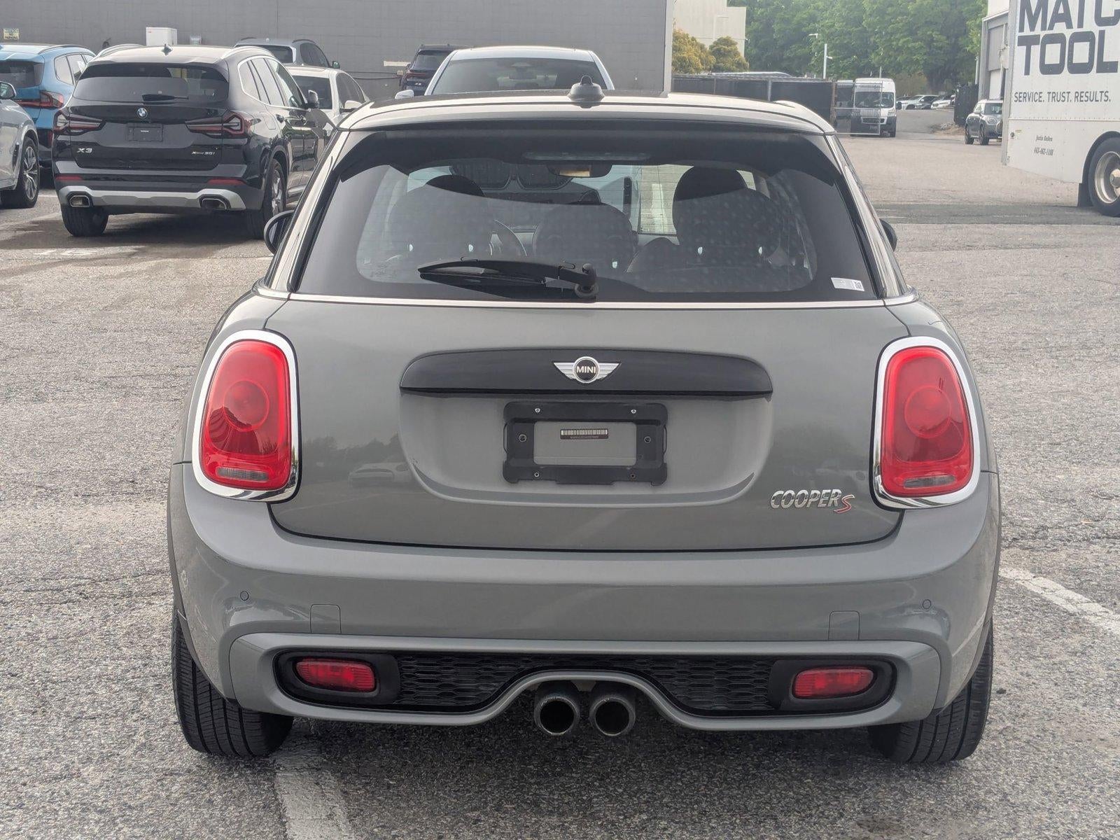 2016 MINI Cooper S Hardtop 4 Door Base