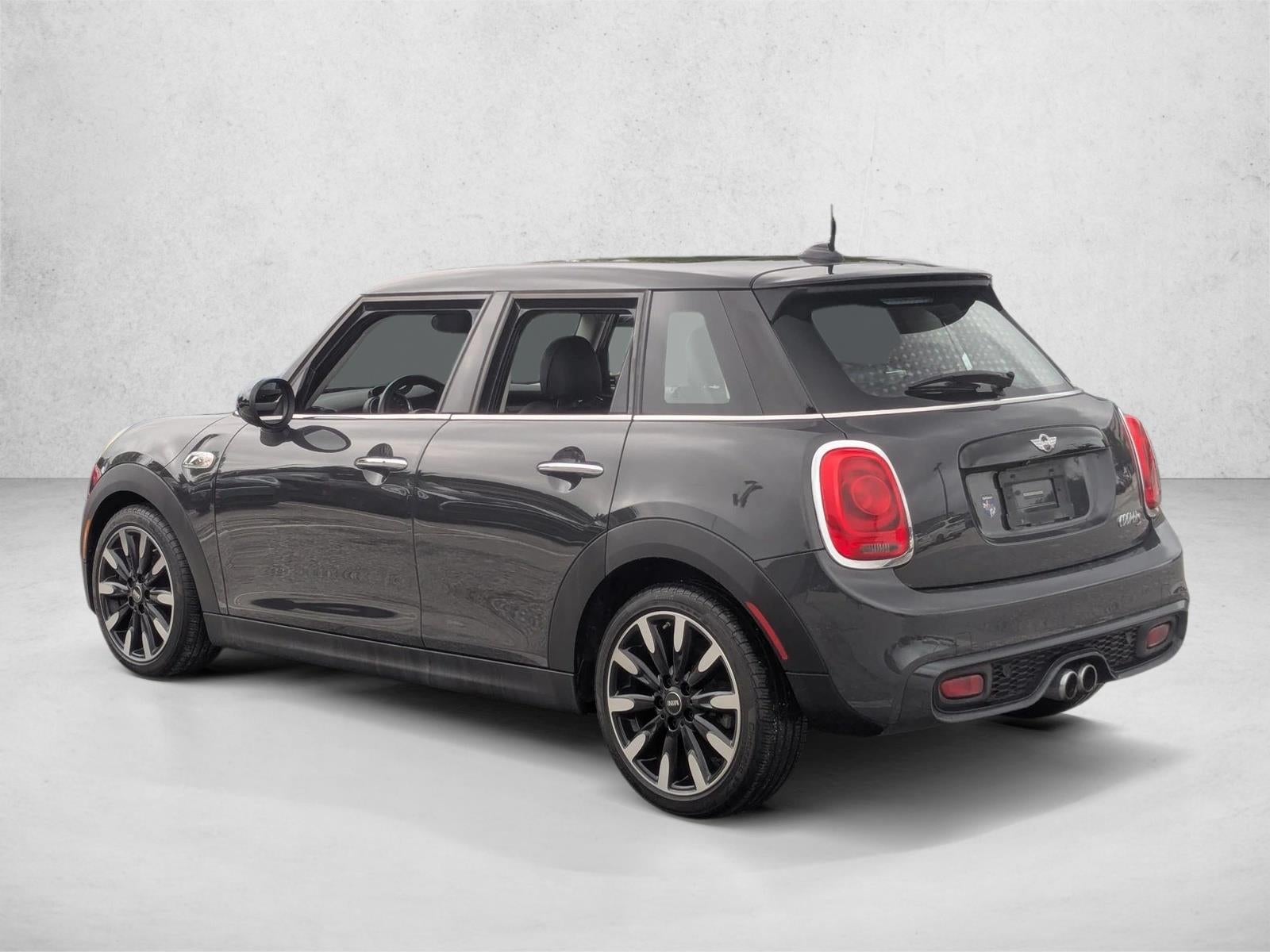 2018 MINI Cooper S Hardtop 4 Door Base