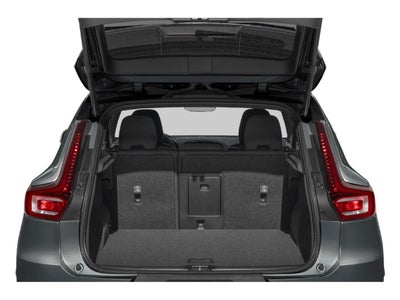 2025 Volvo XC40 Ultra Bright Theme