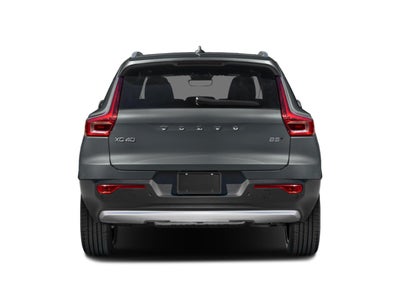 2025 Volvo XC40 Ultra Bright Theme