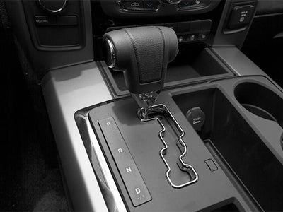 2013 RAM 1500 4WD Crew Cab 5.7 Ft Box Sport