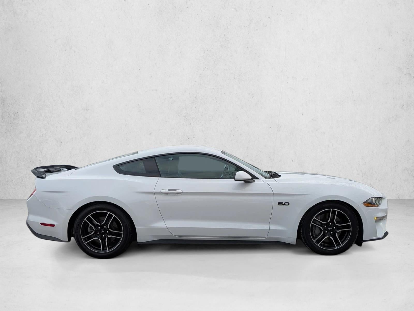 2022 Ford Mustang GT Premium Fastback