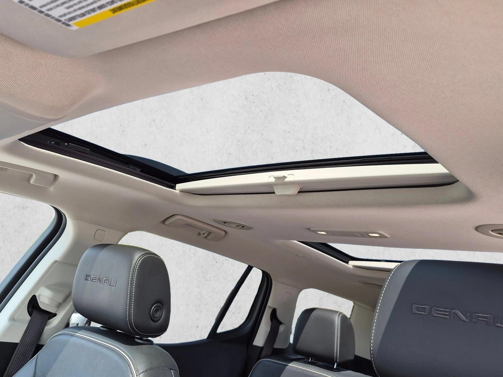 2022 GMC Acadia AWD Denali