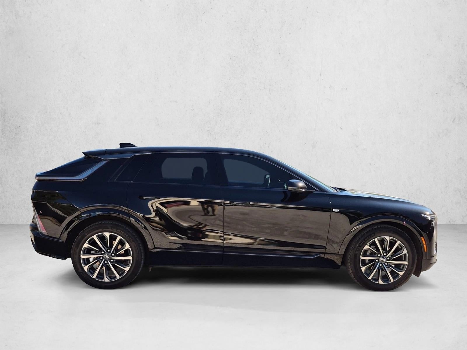 2024 Cadillac LYRIQ 4dr Sport w/1SJ