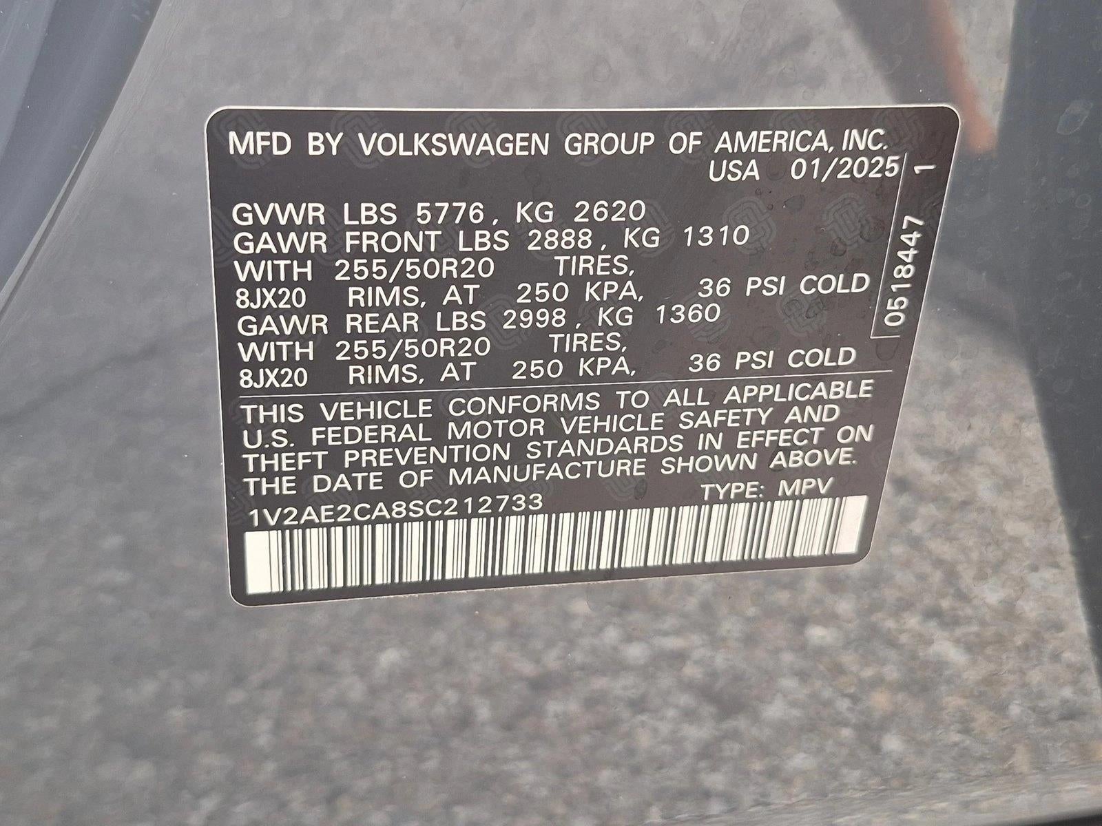 2025 Volkswagen Atlas Cross Sport 2.0T SEL R-Line Black 4MOTION