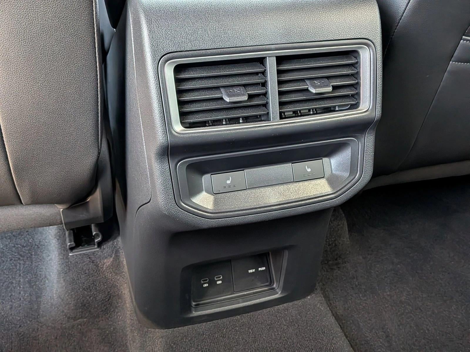 2024 Volkswagen Atlas Cross Sport 2.0T SEL Premium R-Line 4MOTION