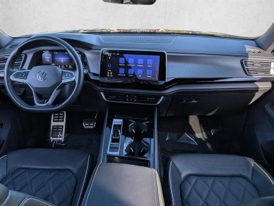 2024 Volkswagen Atlas Cross Sport 2.0T SEL Premium R-Line 4MOTION