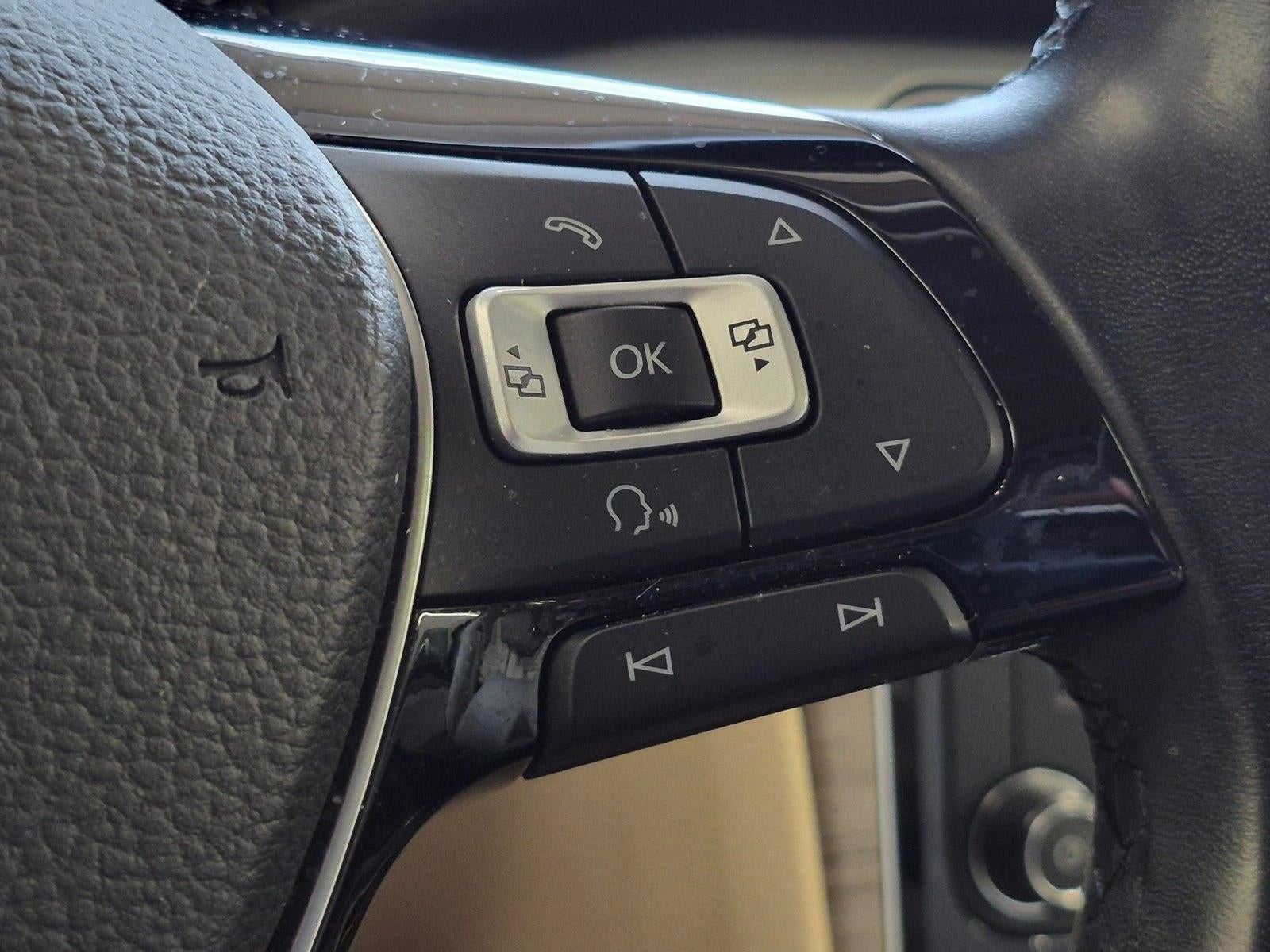 2018 Volkswagen Passat 2.0T SEL Premium Auto