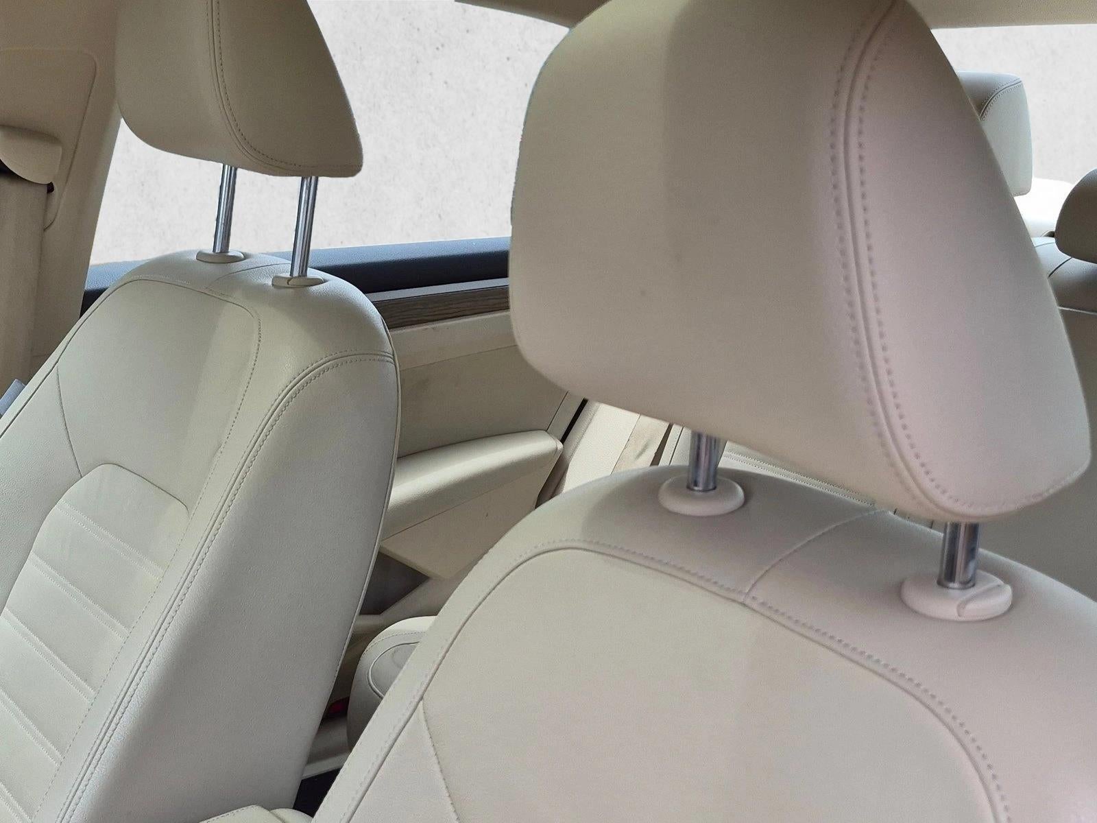 2018 Volkswagen Passat 2.0T SEL Premium Auto