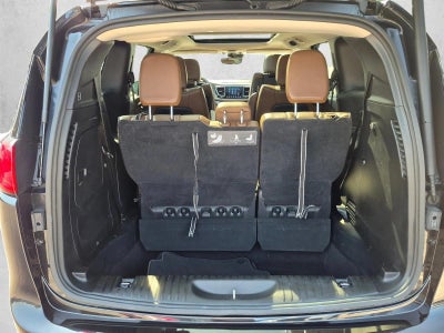 2019 Chrysler Pacifica Hybrid Limited FWD