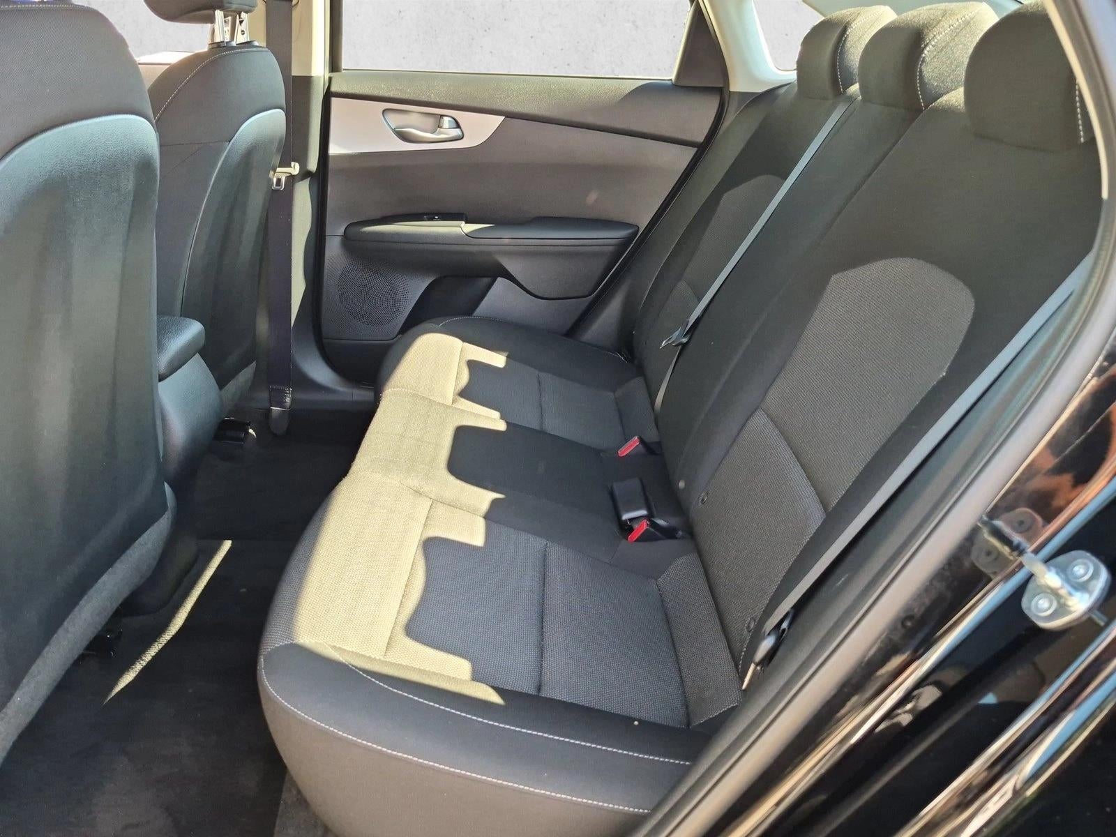 2024 Kia Forte LXS IVT