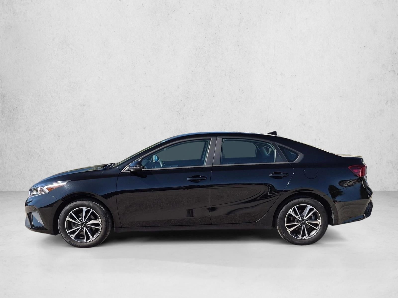 2024 Kia Forte LXS IVT