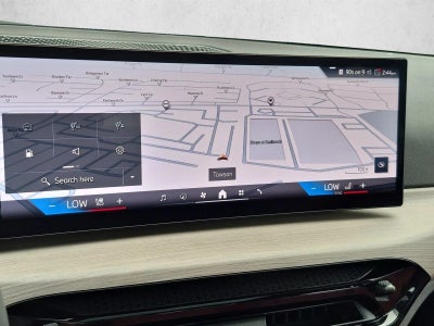 2025 BMW 330i xDrive Sedan