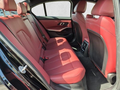 2025 BMW 330i xDrive Sedan