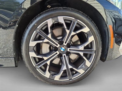2025 BMW 330i xDrive Sedan
