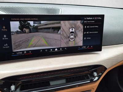 2025 BMW 330i xDrive Sedan