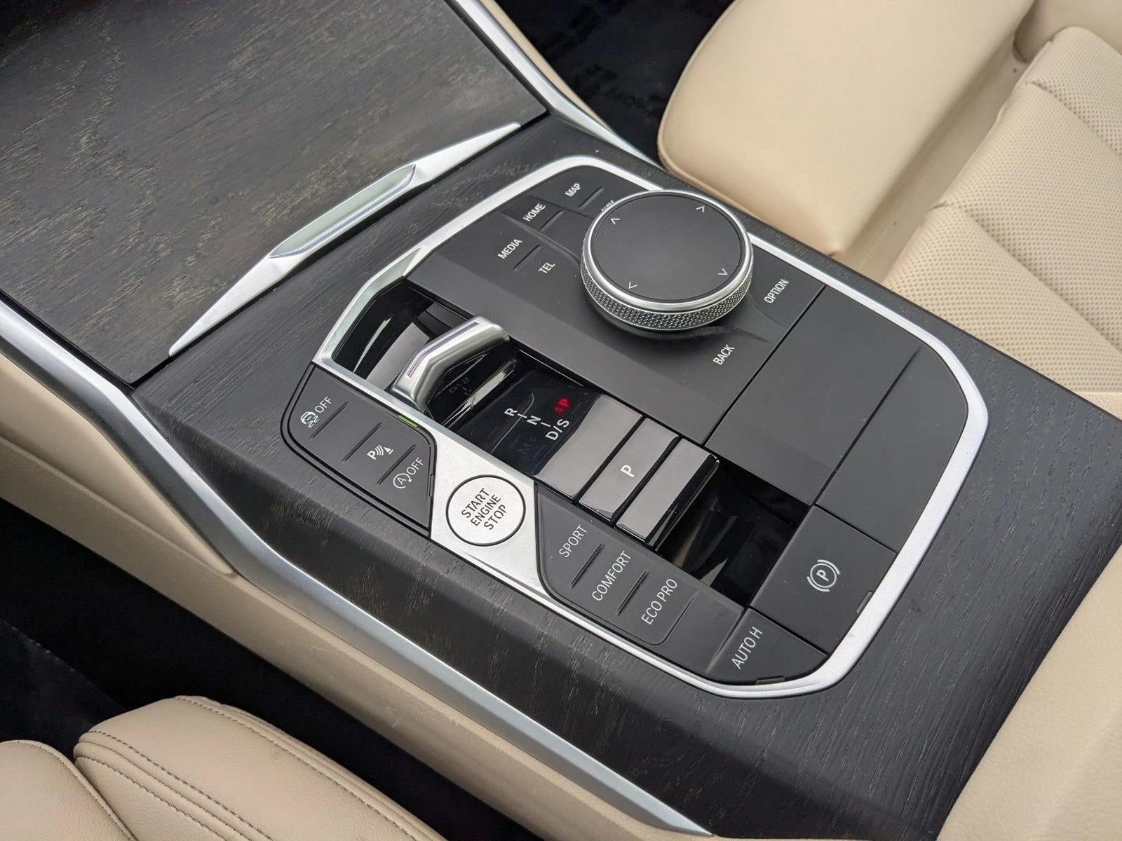 2023 BMW 330i xDrive Sedan