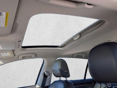 2015 Volkswagen Golf 4dr HB Auto TSI S