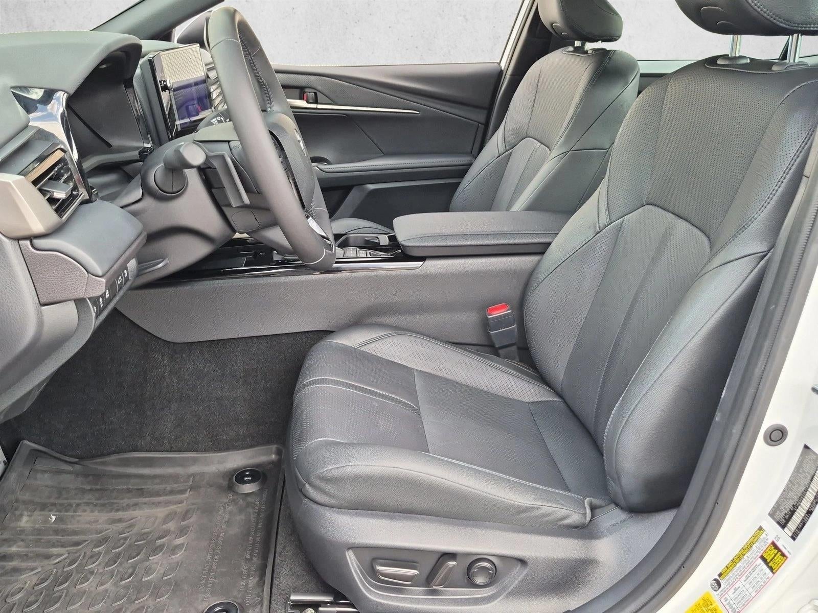 2025 Toyota Camry XSE (Natl)