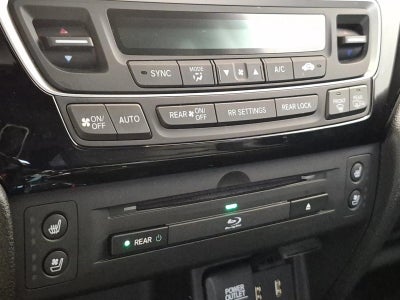 2016 Honda Pilot AWD 4dr Elite with DVD Rear Entertainment System and Navigation