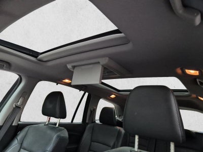 2016 Honda Pilot AWD 4dr Elite with DVD Rear Entertainment System and Navigation