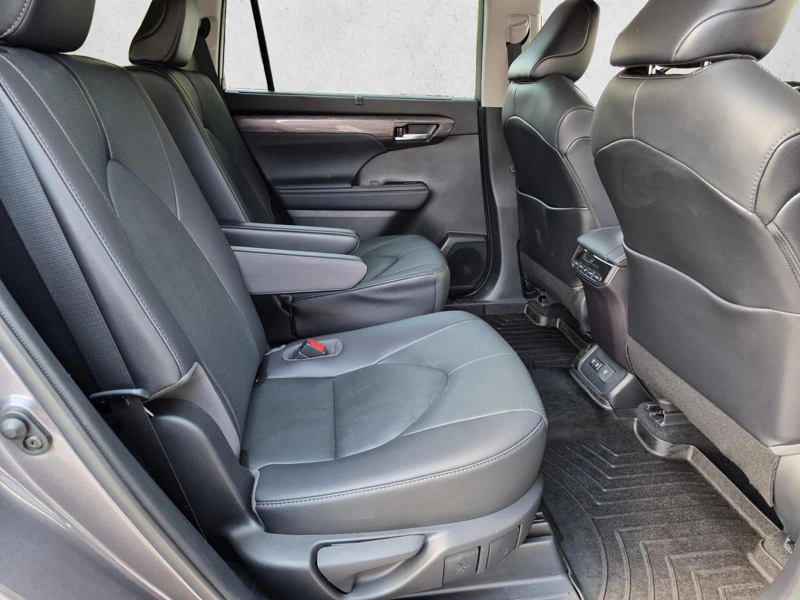 2021 Toyota Highlander Limited AWD (Natl)