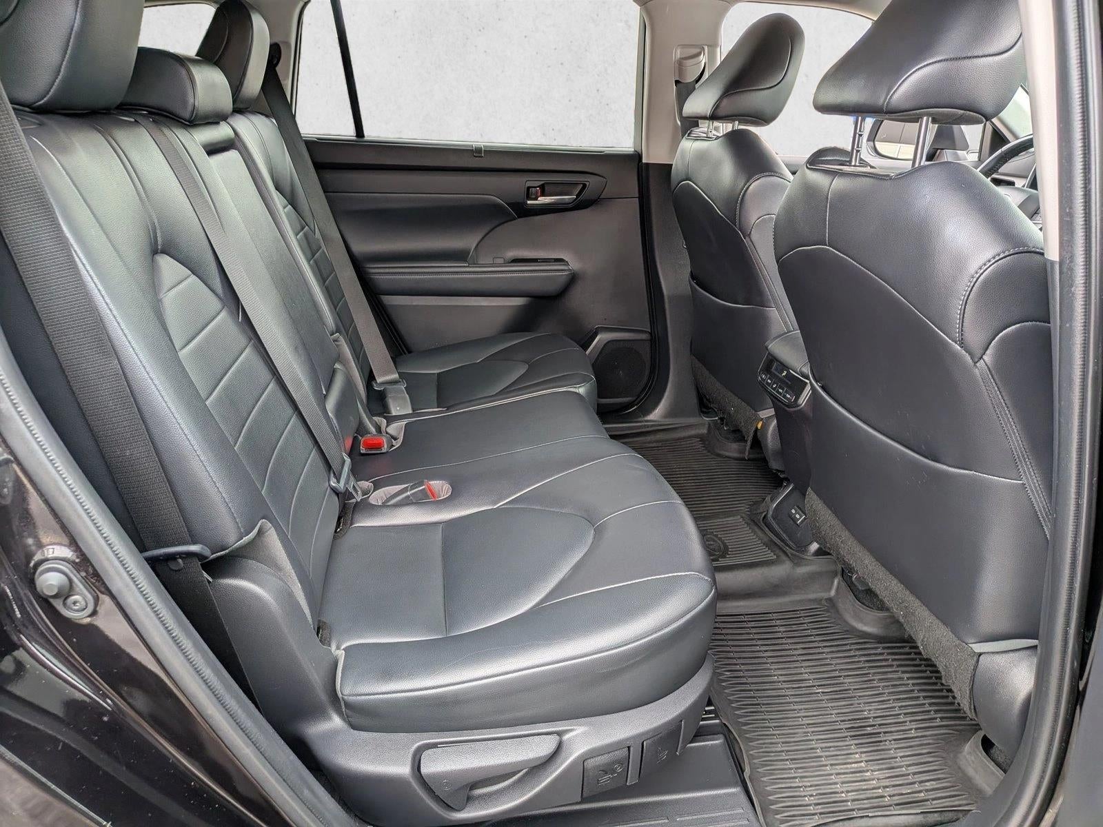 2022 Toyota Highlander XLE AWD (Natl)