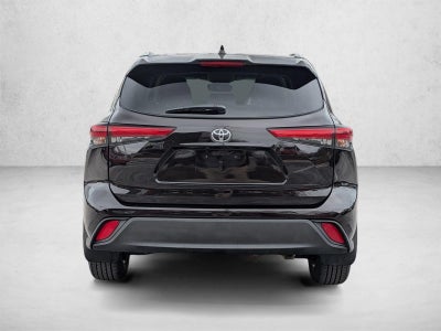 2022 Toyota Highlander XLE AWD (Natl)