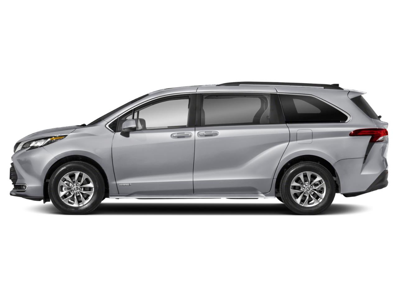 2022 Toyota Sienna XLE FWD 8-Passenger (Natl)