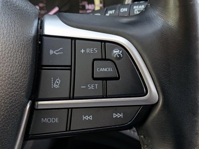 2023 Toyota Highlander XLE FWD (Natl)