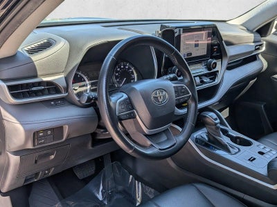 2023 Toyota Highlander XLE FWD (Natl)