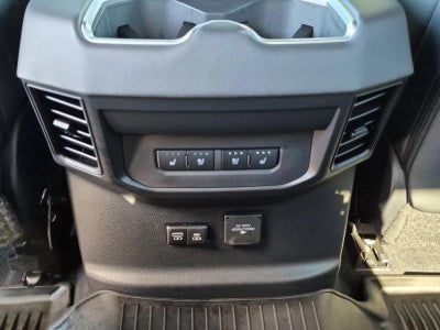 2024 Toyota Tundra 4WD 4WD Platinum CrewMax 5.5' Bed (Natl)