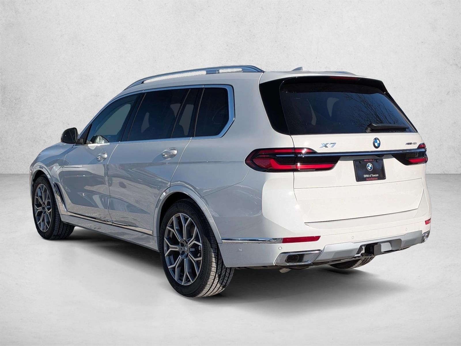 2026 BMW X7 xDrive40i Sports Activity Vehicle
