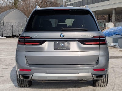 2025 BMW X7 xDrive40i Sports Activity Vehicle