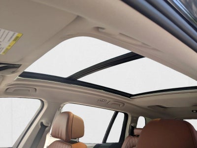 2026 BMW X7 xDrive40i Sports Activity Vehicle