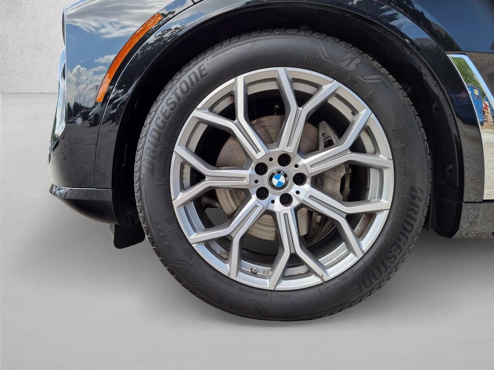 2026 BMW X7 xDrive40i Sports Activity Vehicle