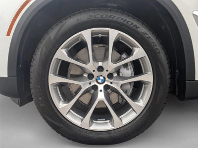 2026 BMW X5 xDrive40i Sports Activity Vehicle