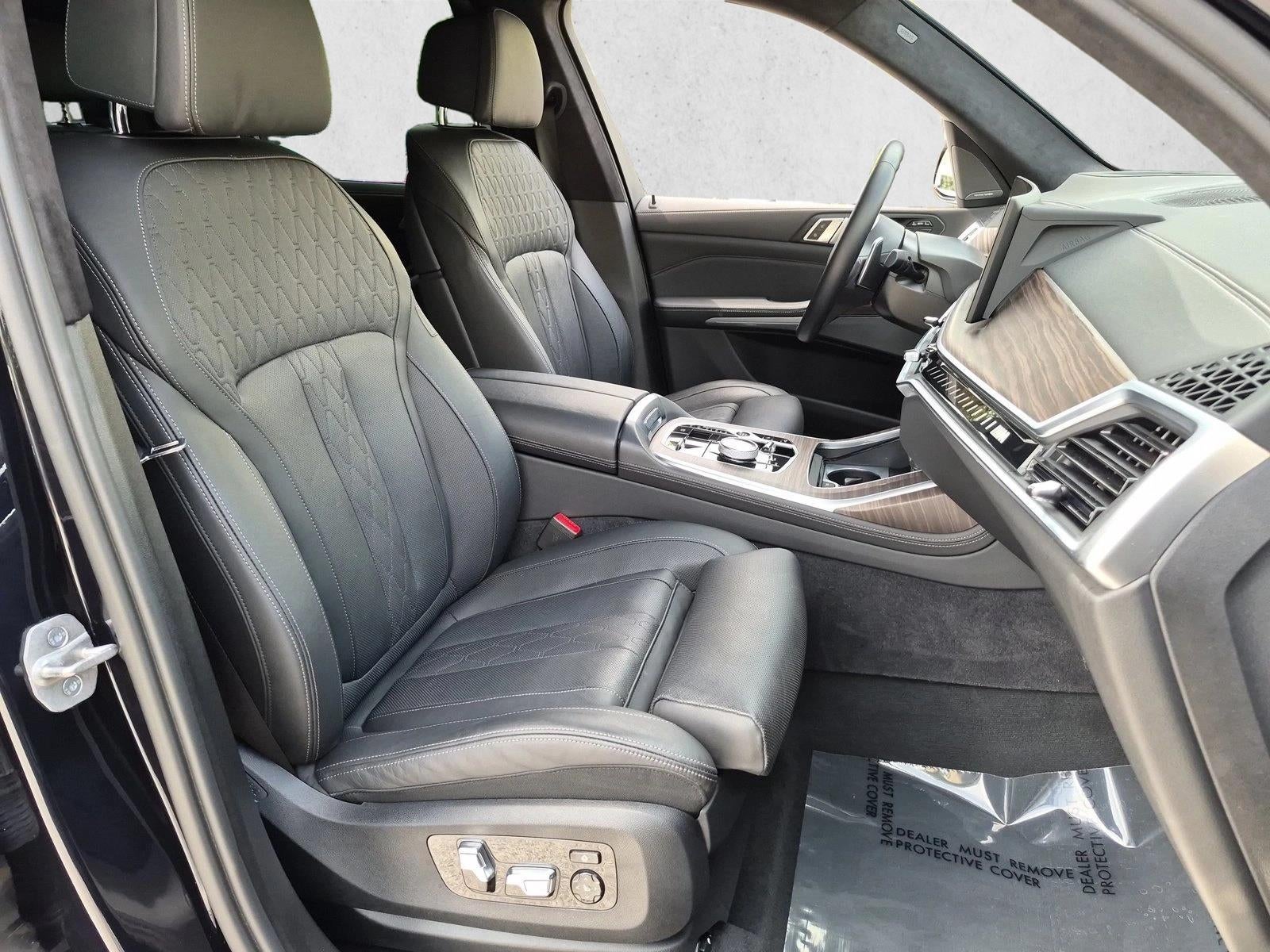 2023 BMW X7 M60i Sports Activity Vehicle