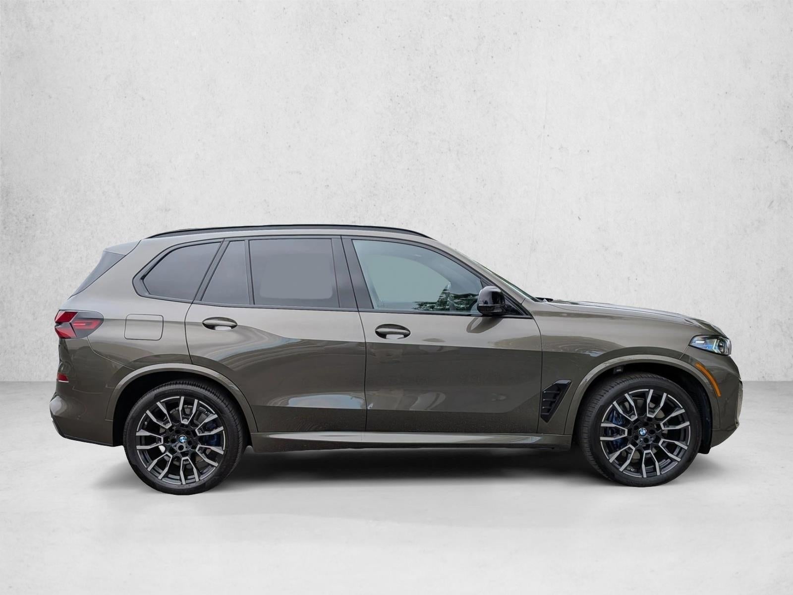 2026 BMW X5 M60i Sports Activity Vehicle