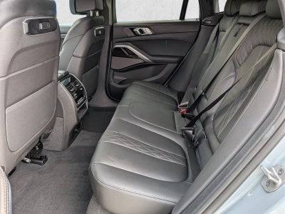 2025 BMW X6 xDrive40i Sports Activity Coupe