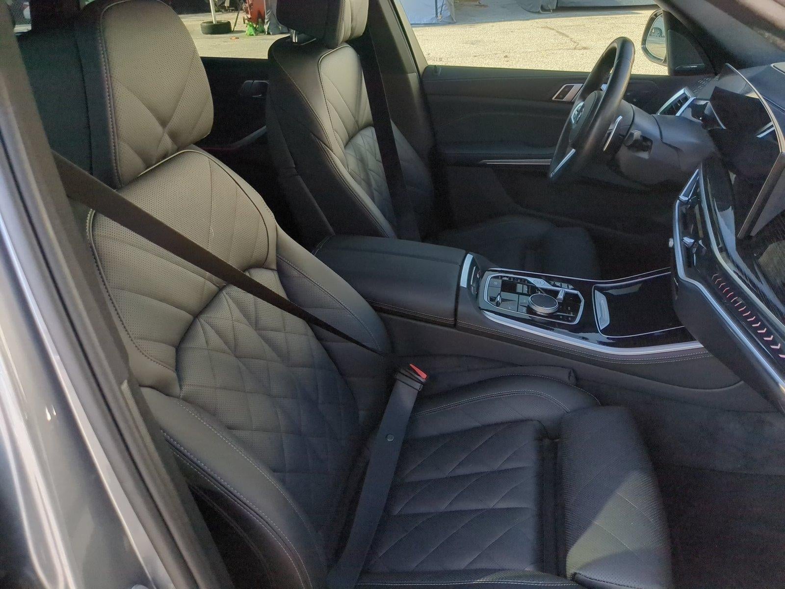 2025 BMW X5 xDrive50e Plug-In Hybrid