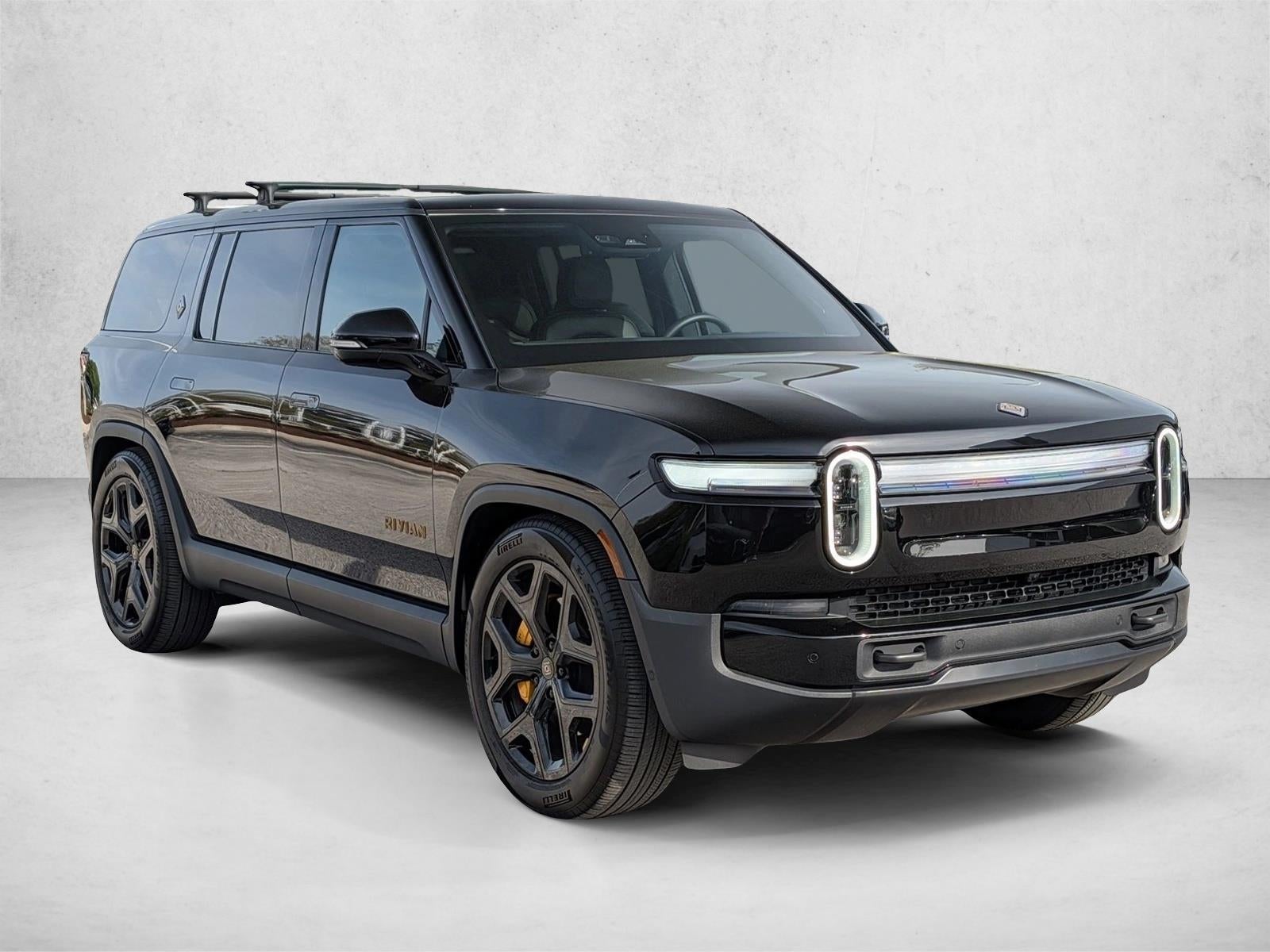 2025 Rivian R1S Ascend Tri-Motor Max Pack