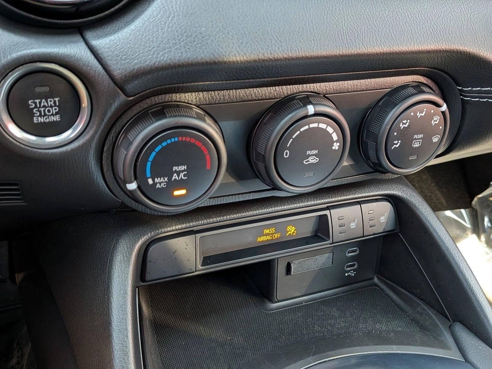 2024 Mazda Mazda MX-5 Miata Club Manual