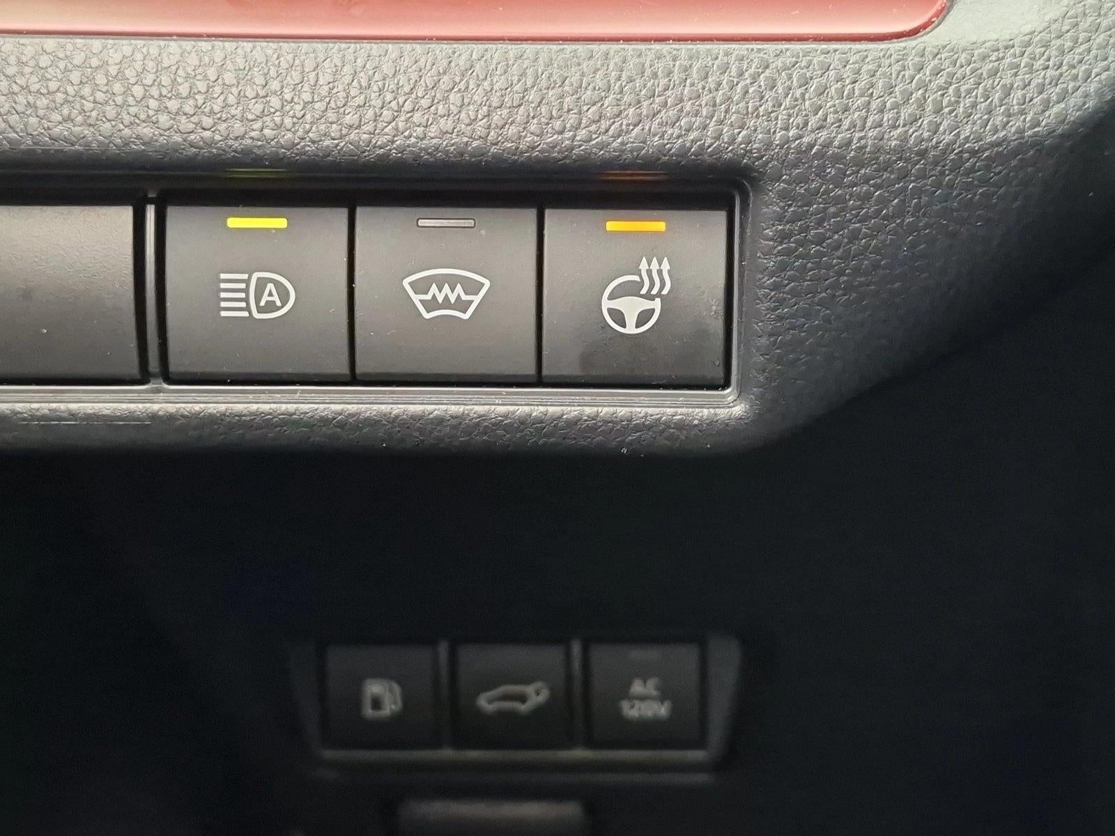 2024 Toyota Prius Prime XSE Premium (Natl)