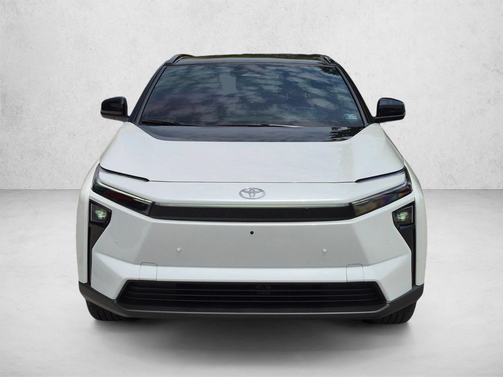 2026 Toyota bZ Limited FWD (Natl)