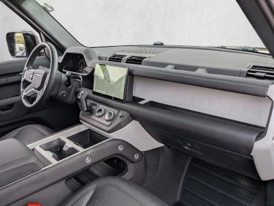 2025 Land Rover Defender 110 P300 S