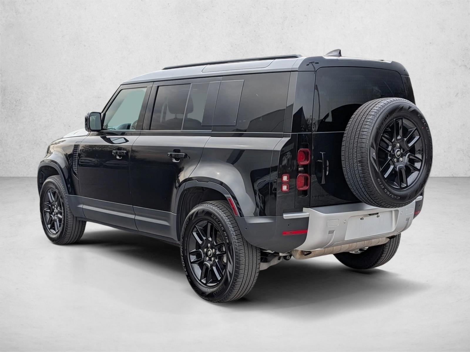 2025 Land Rover Defender 110 P300 S