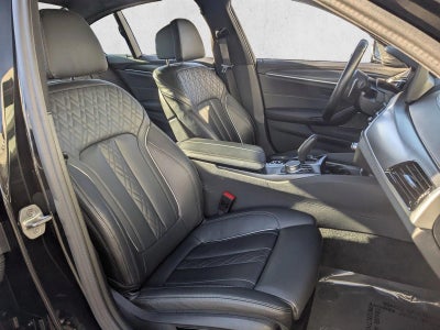 2023 BMW M550i xDrive Sedan