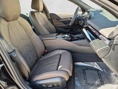 2026 BMW 540i xDrive Sedan