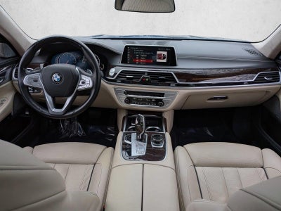 2019 BMW 750i xDrive Sedan